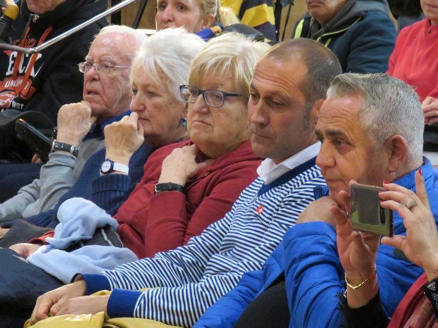 Fotos: Jesús Calleja visita el CRE de San Andrés