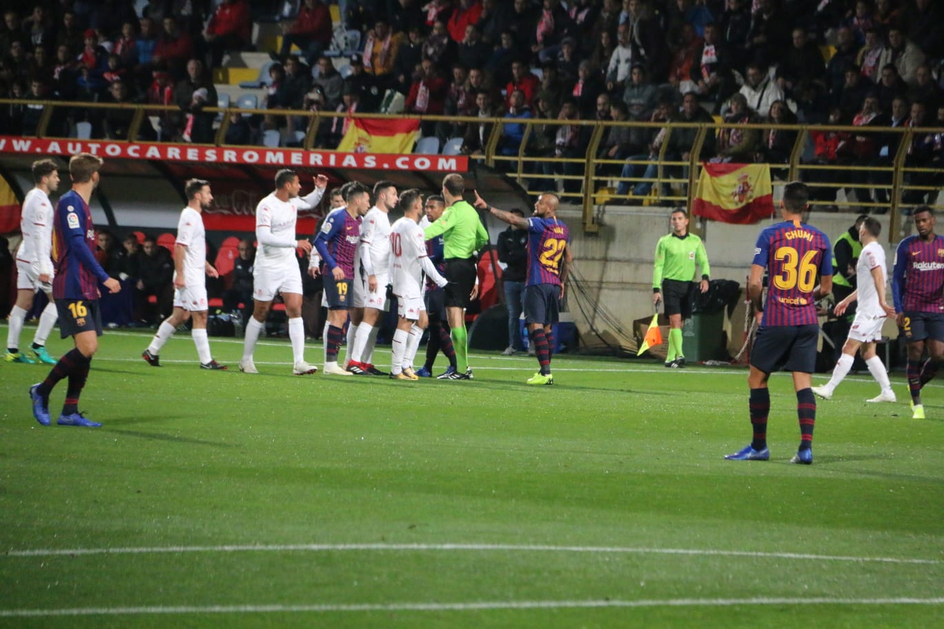 Cultural y FC Barcelona firman una buena primera mitad en el Reino de León