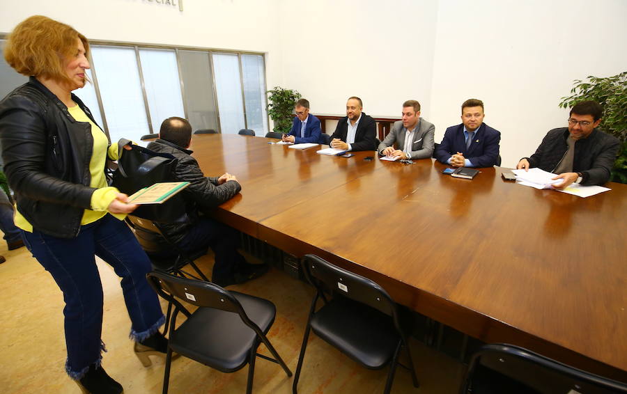 Fotos: Reunión de la Mesa del Ferrocarril y de la Mesa por el futuro del Bierzo