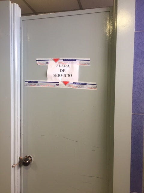 Fotos: UPL exige a la Junta la modernización de la estación de autobuses