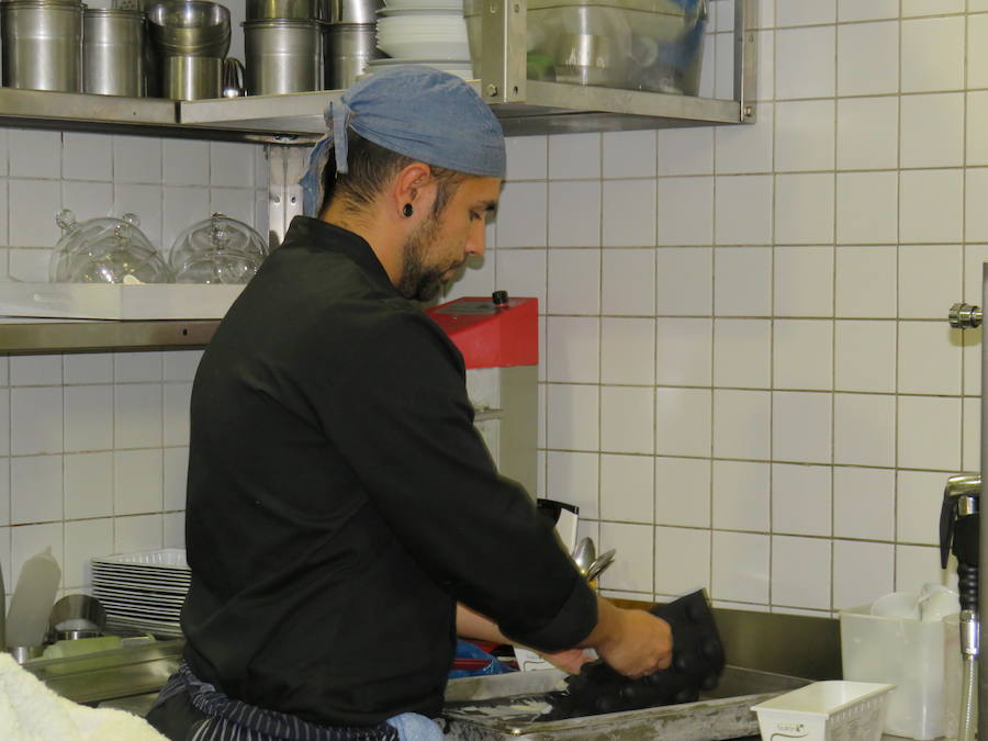 Fotos: Juanjo y Yolanda despiden el Cocinandos de la calle Campanillas