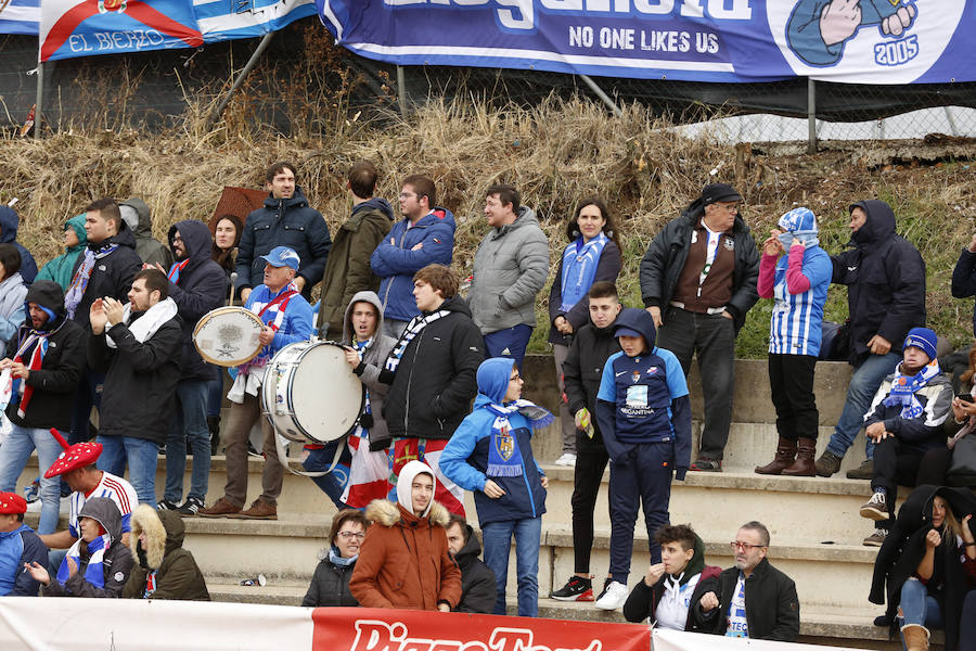 Fotos: Las imágenes de la derrota de la Ponferradina ante Unionistas