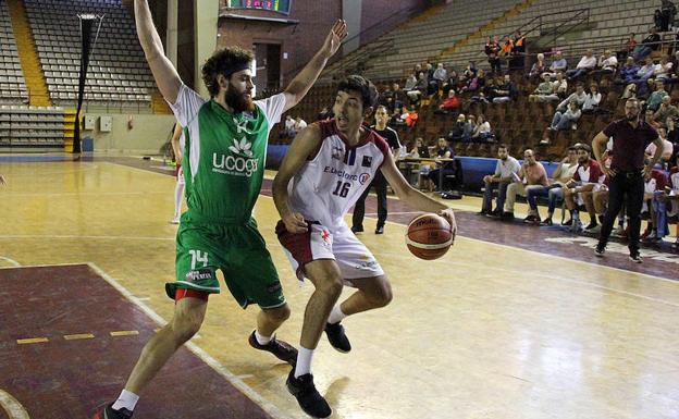 Acción de juego de un partido del Reino de León.