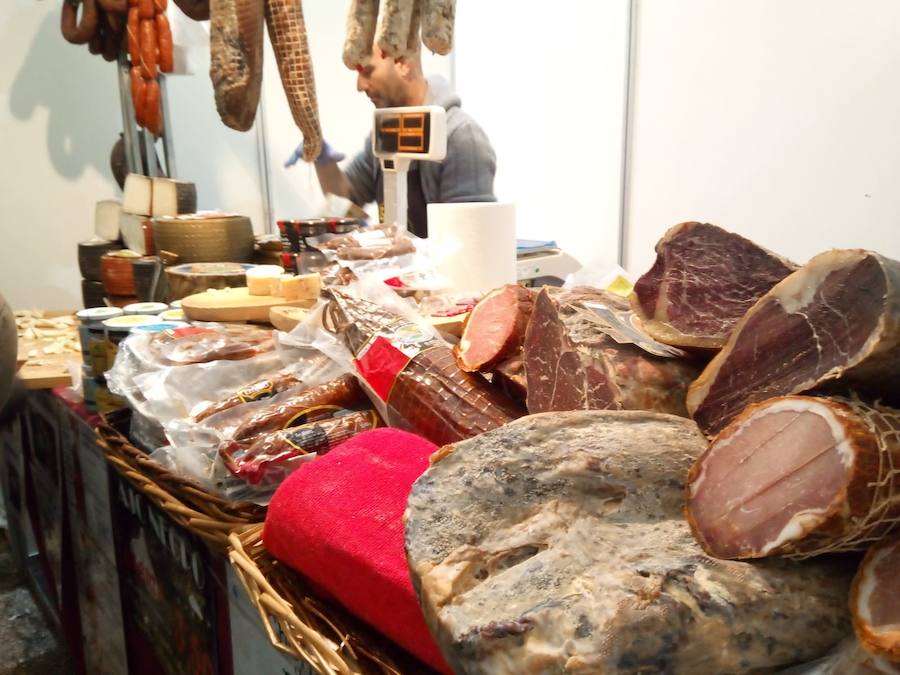 Fotos: Mansilla de las Mulas celebra la feria de San Martín