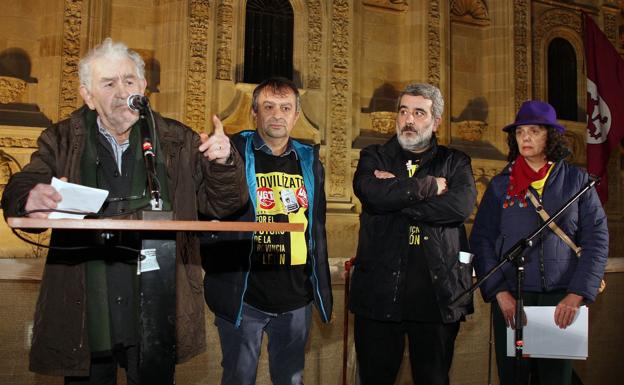 Galería. León defiende su futuro en la calle.