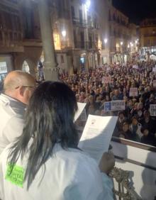 Imagen secundaria 2 - Manifestación en Aranda de Duero por una sanidad pública de calidad. 