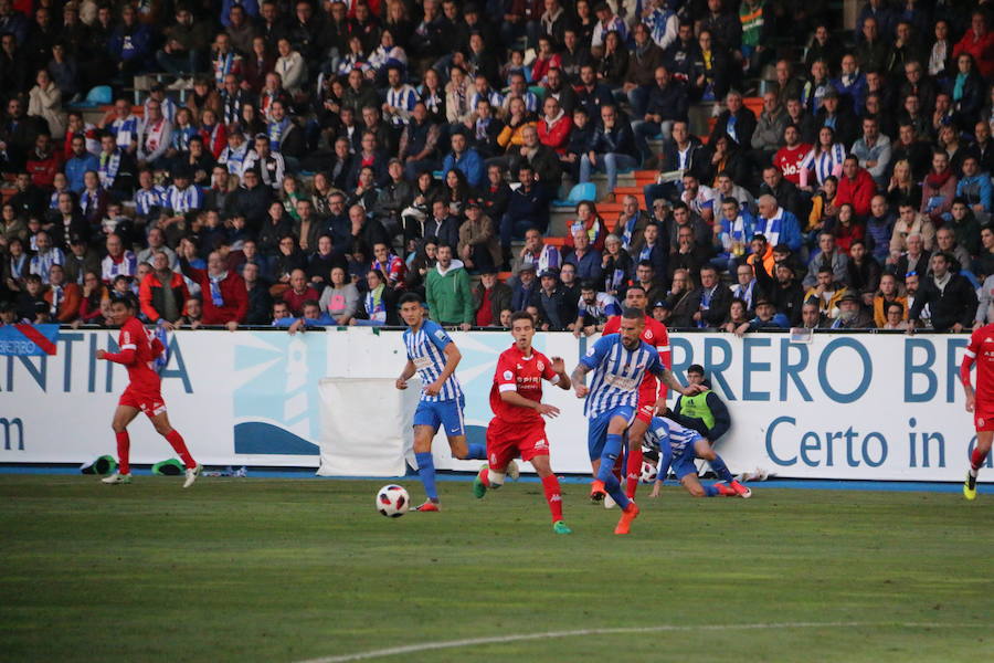 Fotos: Imagenes de la Primera Parte II del derbi leonés