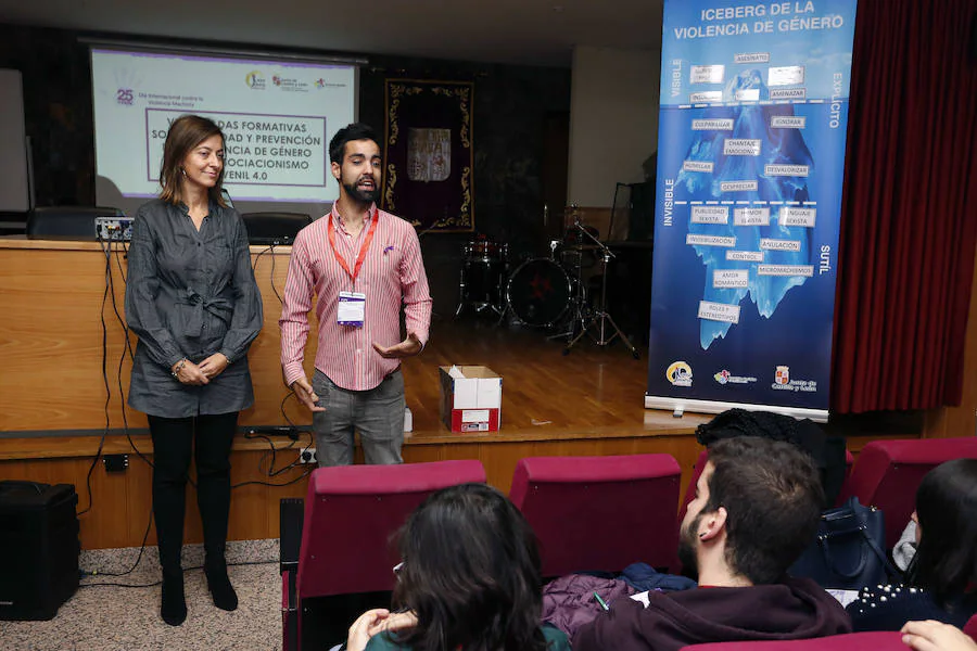 Fotos: Jornadas enmarcadas en el convenio de colaboración con el Consejo de la Juventud de Castilla y León