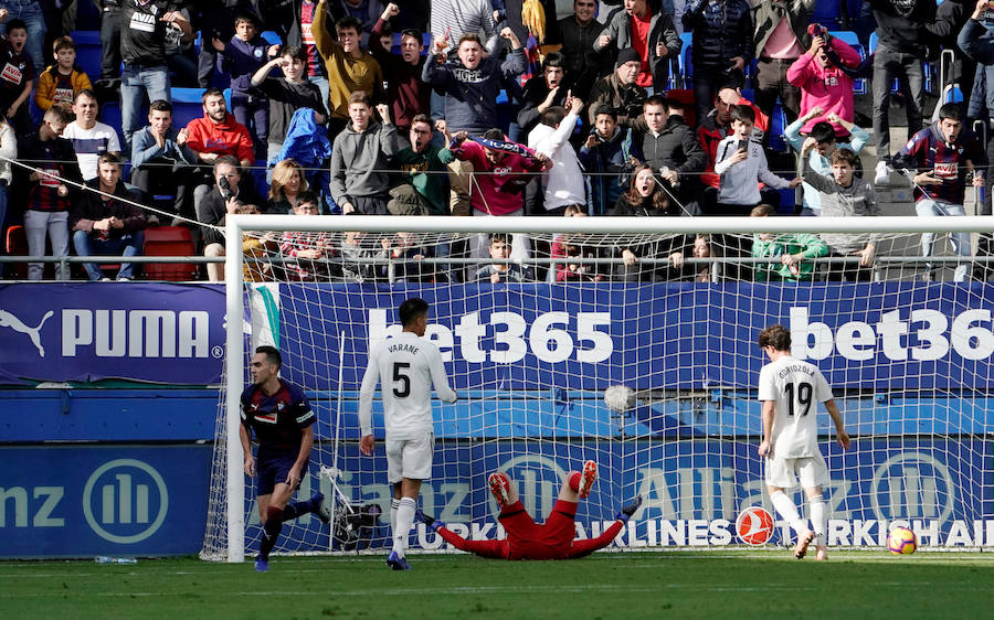 Fotos: Las mejores imágenes del Eibar-Real Madrid