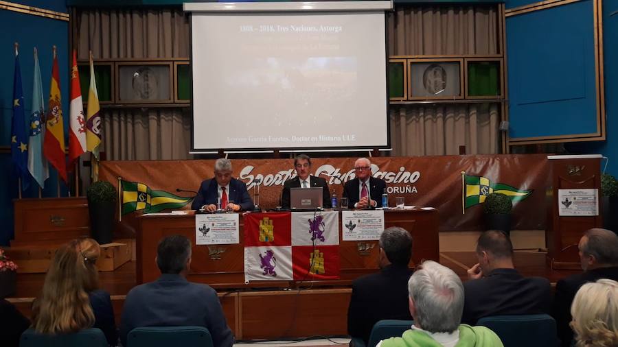 Fotos: XIX Quincena Cultural de la Casa León en La Coruña