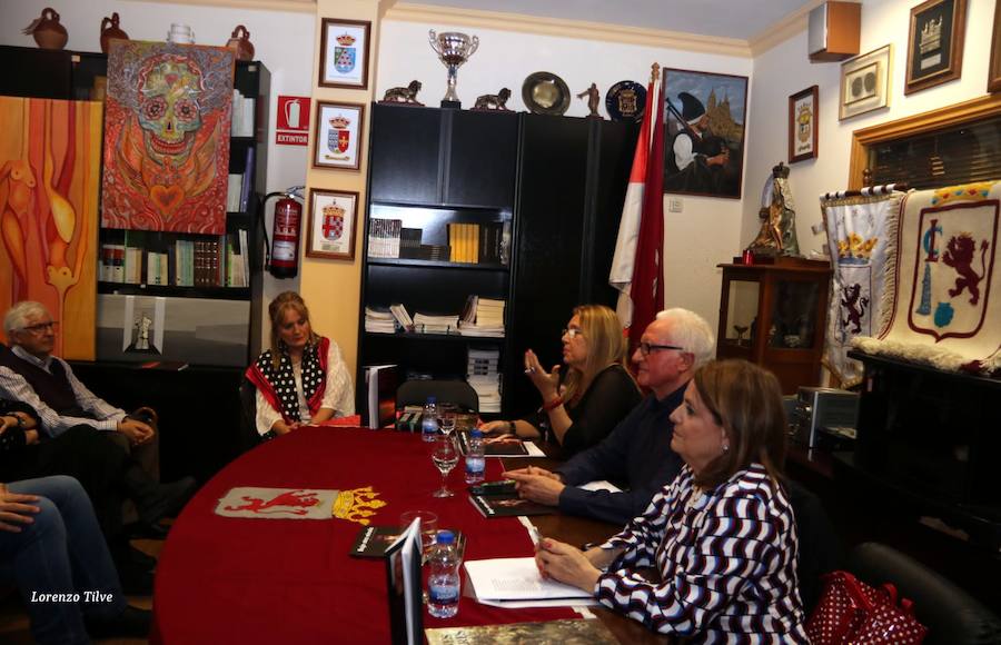 Fotos: XIX Quincena Cultural de la Casa León en La Coruña