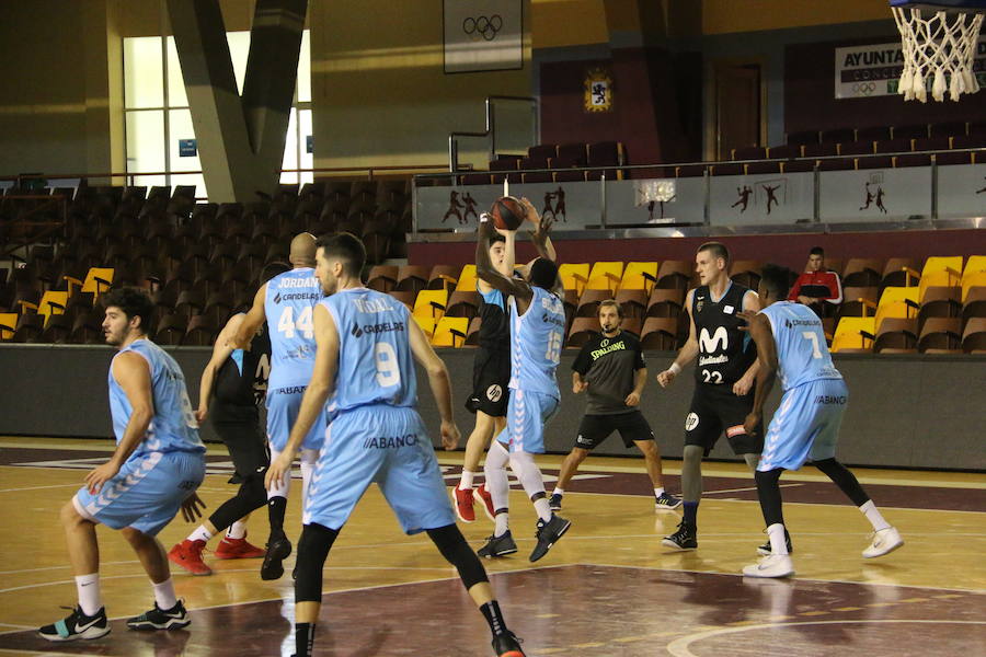 Fotos: Entrenamiento de dos equipos ACB en León