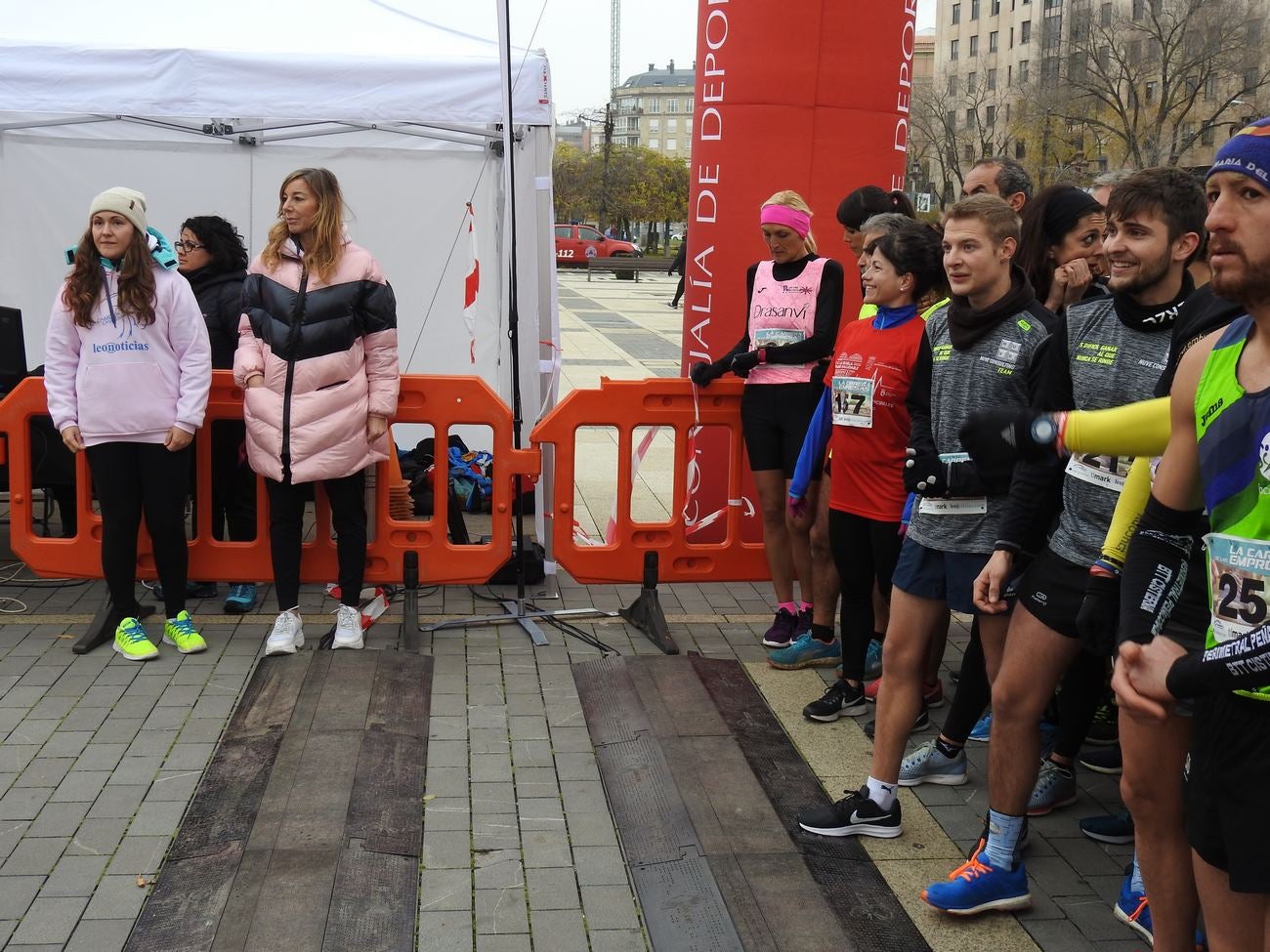 Fotos: Las mejores imágenes de la Carrera de las Empresas (II)