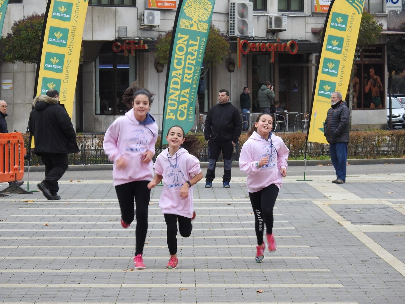 Fotos: Las mejores imágenes de la Carrera de las Empresas (II)