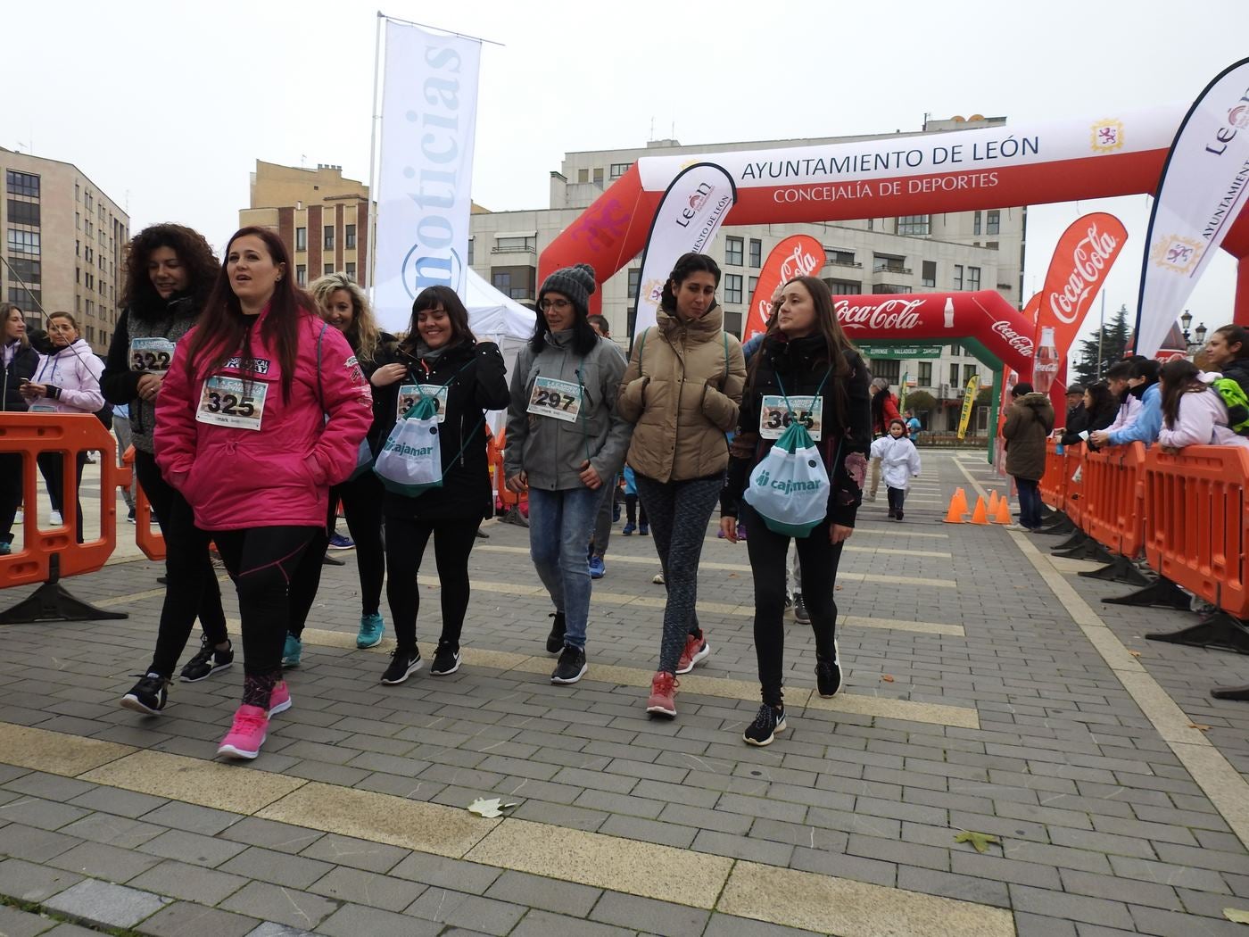 Fotos: Las mejores imágenes de la Carrera de las Empresas (III)