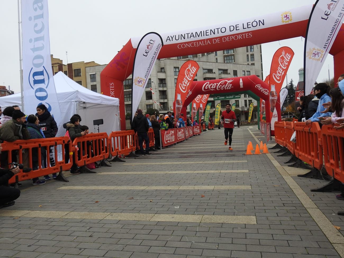 Fotos: Las mejores imágenes de la Carrera de las Empresas (IV)