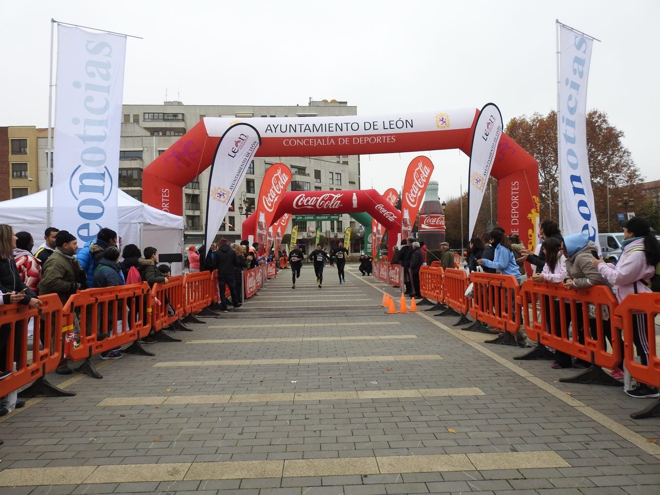 Fotos: Las mejores imágenes de la Carrera de las Empresas (IV)