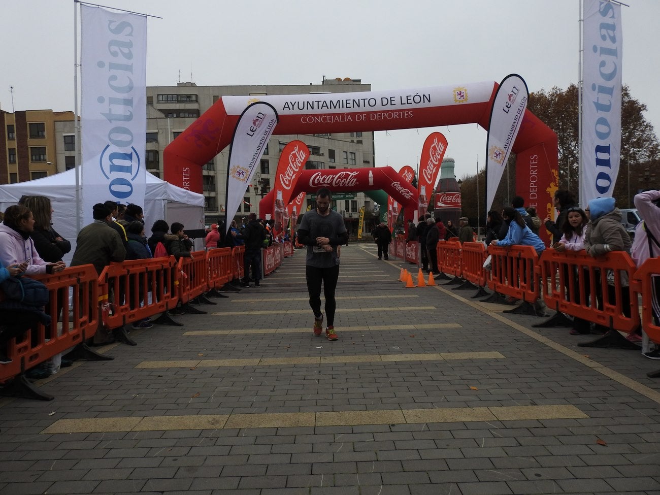 Fotos: Las mejores imágenes de la Carrera de las Empresas (IV)