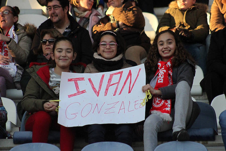 Fotos: Las imágenes del partido entre la Cultural y el Guijuelo