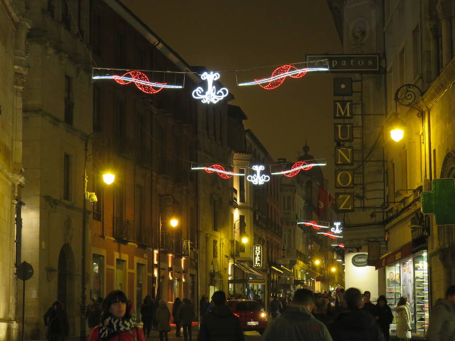 Fotos: Las luces que iluminan León