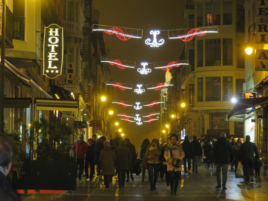 Fotos: Las luces que iluminan León