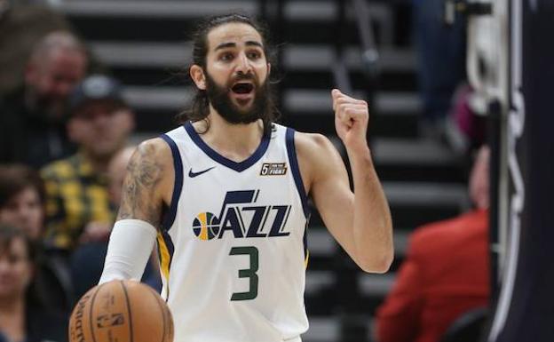 Ricky Rubio marca jugada. 