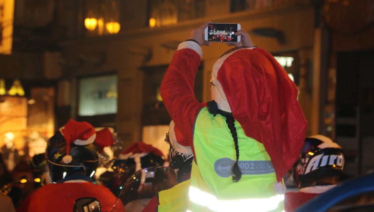 Fotos: Papanoelada Motera en León