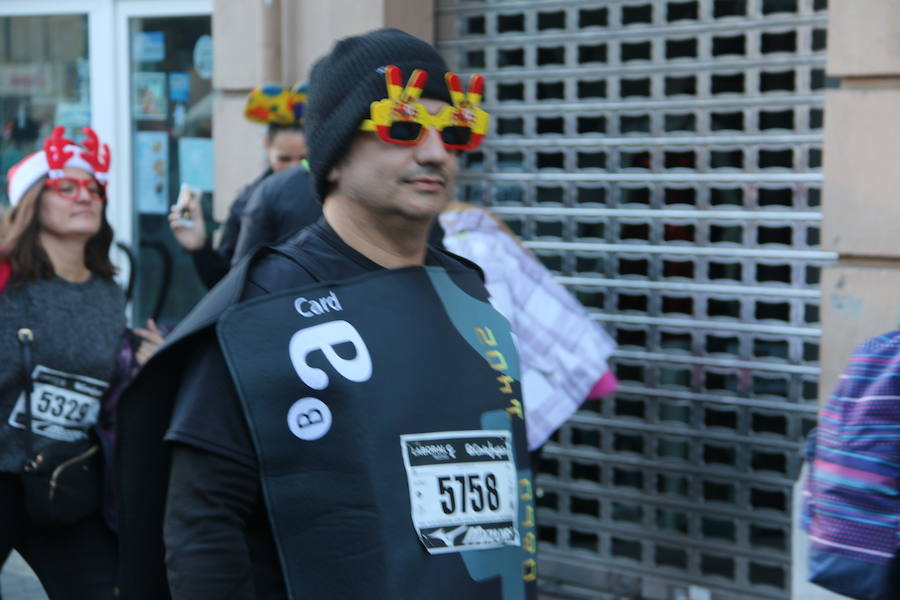 Fotos: La San Silvestre popular vuelve a llenar León de diversión