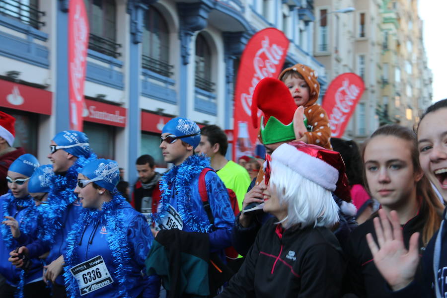 Fotos: La San Silvestre popular vuelve a llenar León de diversión