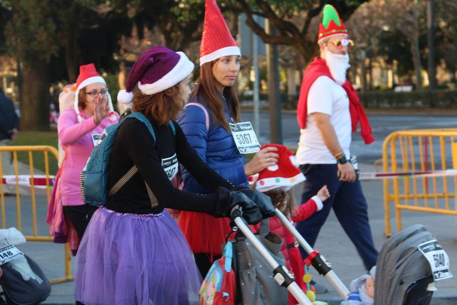 Fotos: La San Silvestre popular vuelve a llenar León de diversión