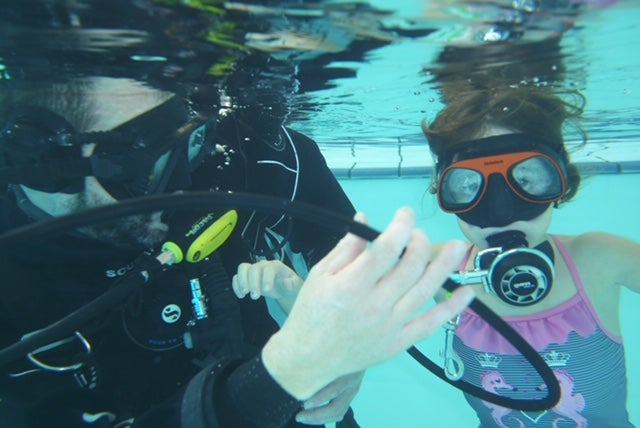 Fotos: Buceo solidario en León