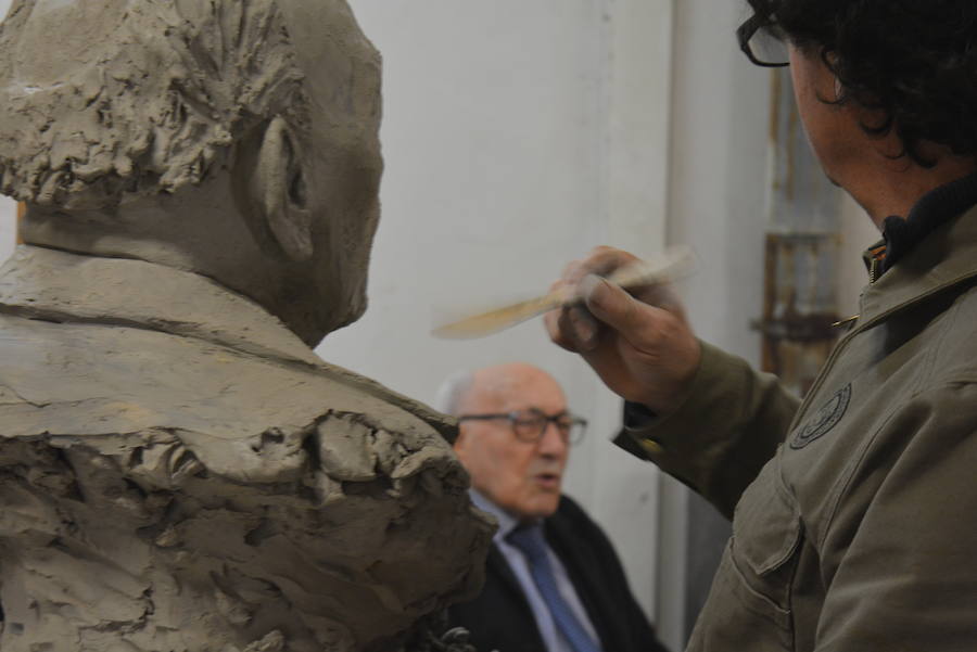 Fotos: Así será el busto al Hermano Tomás