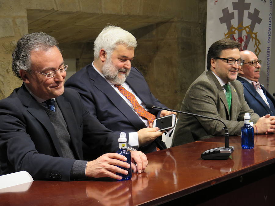 Fotos: Presentación del pregonero de la Semana Santa 2019 en León