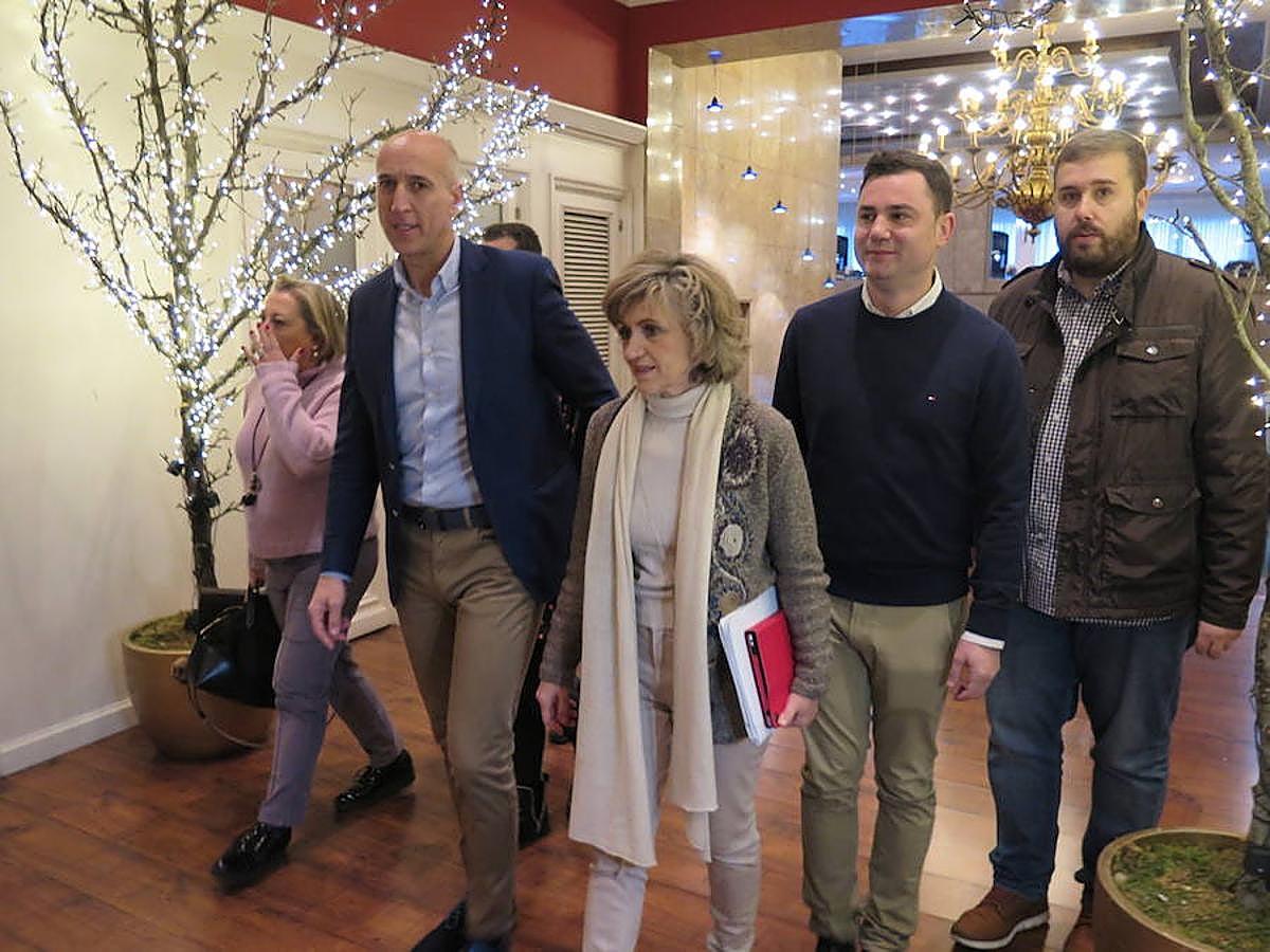 Fotos: La ministra de Sanidad, María Luisa Carcedo, en León