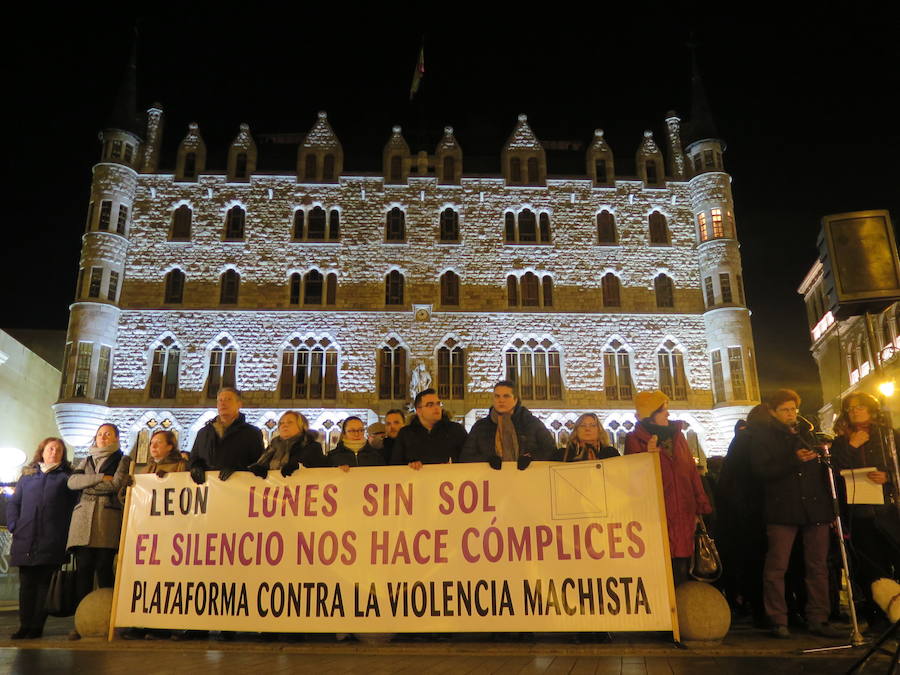 Fotos: Convocatoria de los Lunes Sin Sol