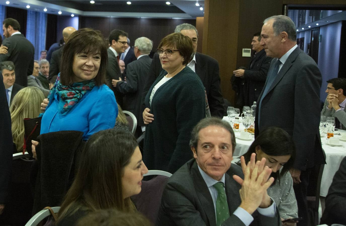 Fotos: Cristina Narbona en el Foro Económico de El Norte