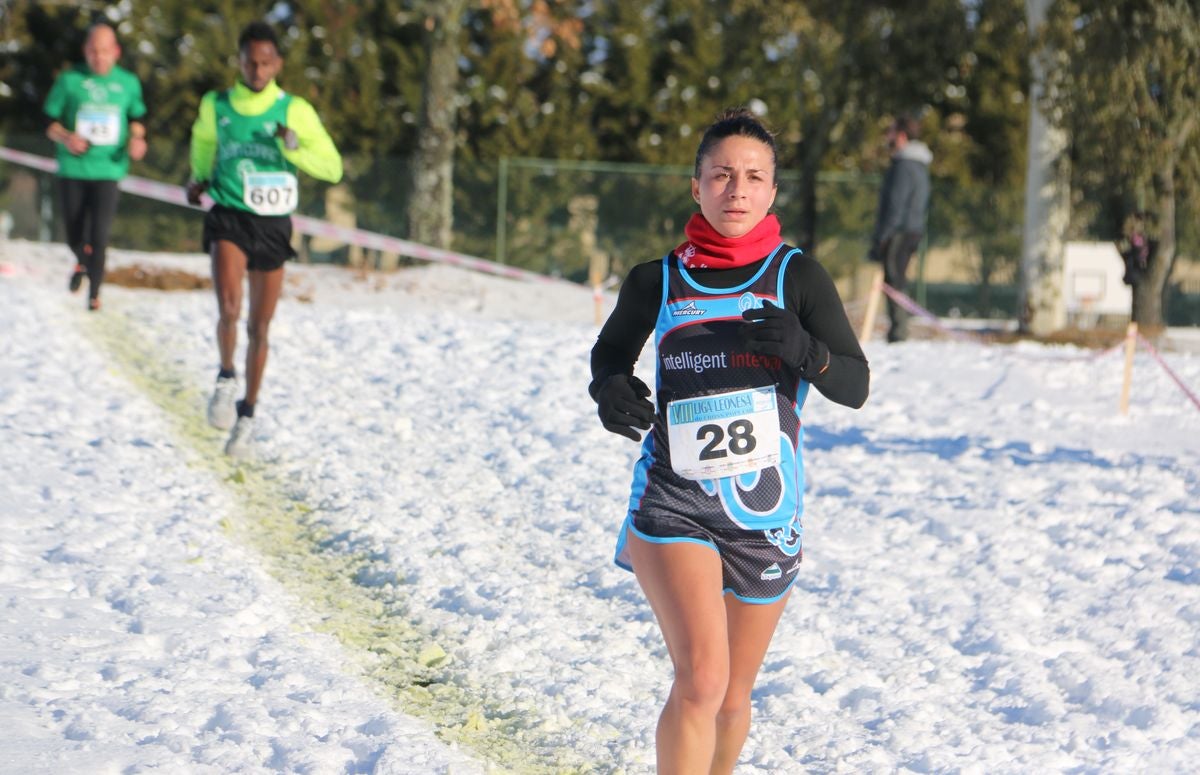 Fotos: Las imágenes del cross popular de San Miguel del Camino