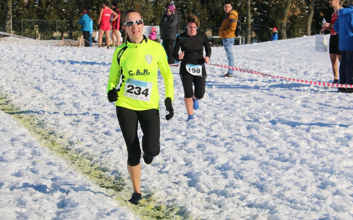 Fotos: Las imágenes del cross popular de San Miguel del Camino