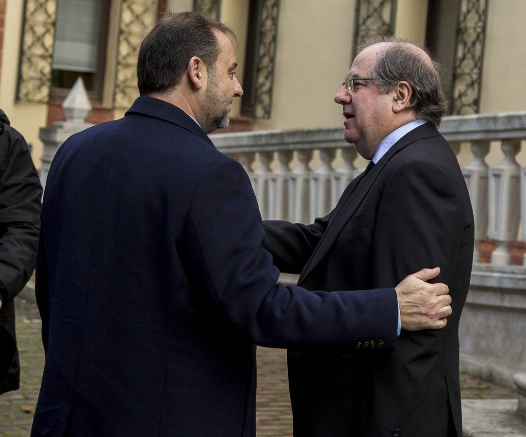 José Luis Ábalos se ha entrevistado hoy con el presidente de la Junta de Castilla y León para analizar el mapa de las infraestructuras de la Comunidad