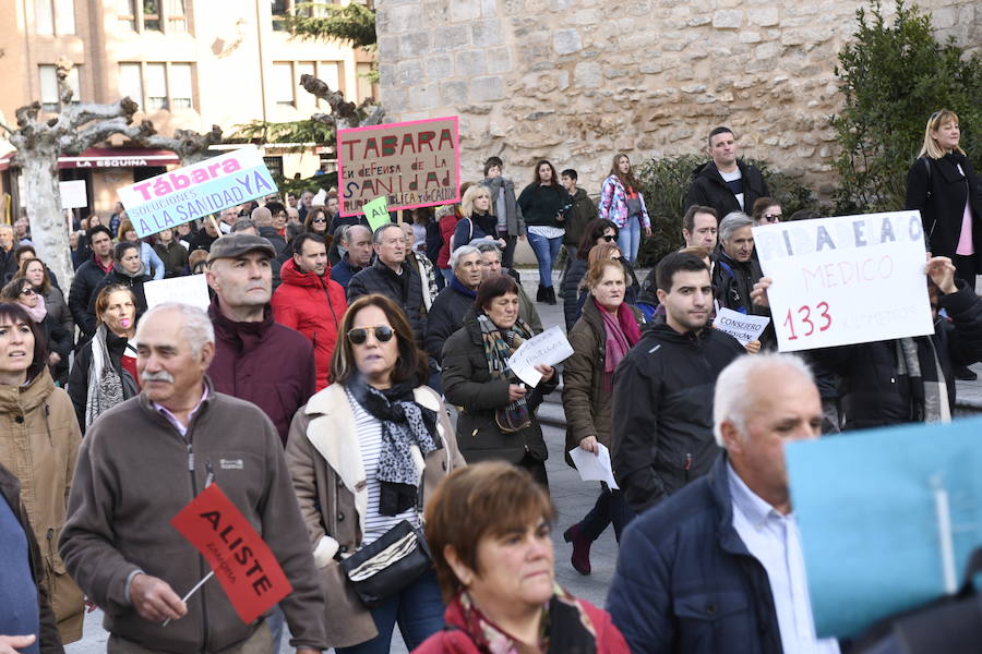 Fotos: Manifestación en Valladolid en defensa de la sanidad pública de Castilla y León