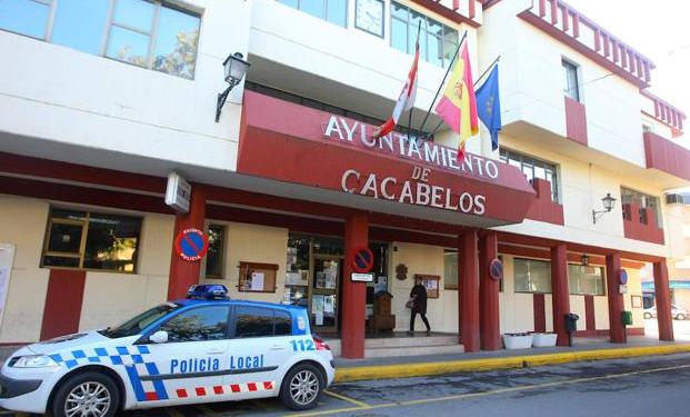 Ayuntamiento de Cacabelos.