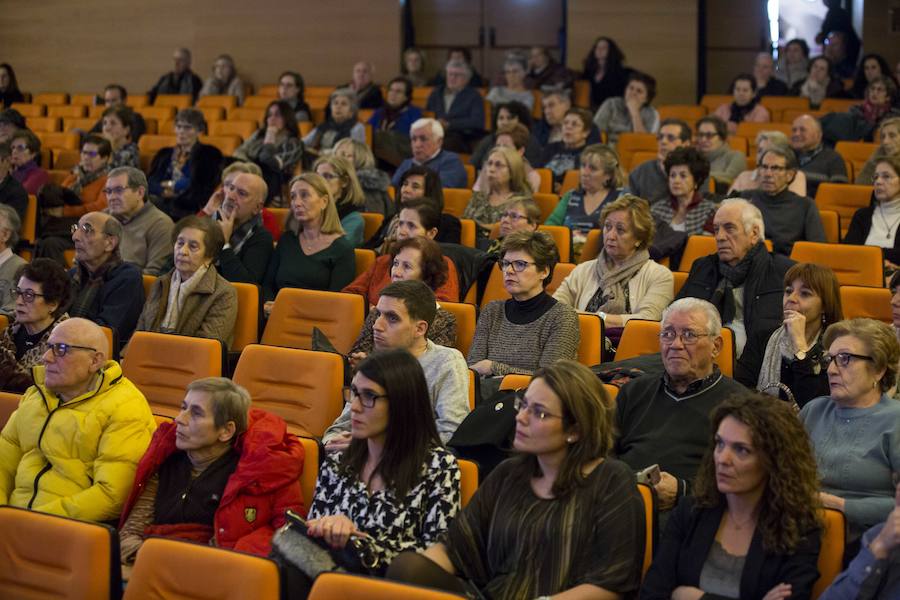 lLas especialistas del Instituto Oncológico Recoletas despejaron de forma didáctica muchas dudas que existen sobre esta enfermedad.