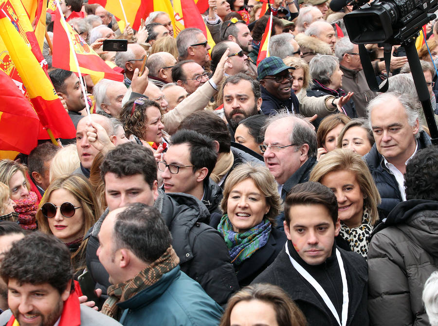 Fotos: Concentración en Madrid bajo el lema &#039;Por una España Unida ¡Elecciones ya!&#039;