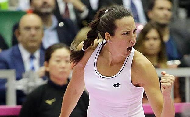 Georgina García celebra un punto ante la japonesa Misaki Doi.
