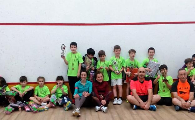 El Club Squash León celebra San Valentín en el Hispánico