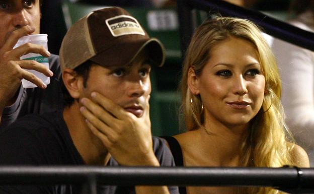 Enrique Iglesias y Anna Kournikova.