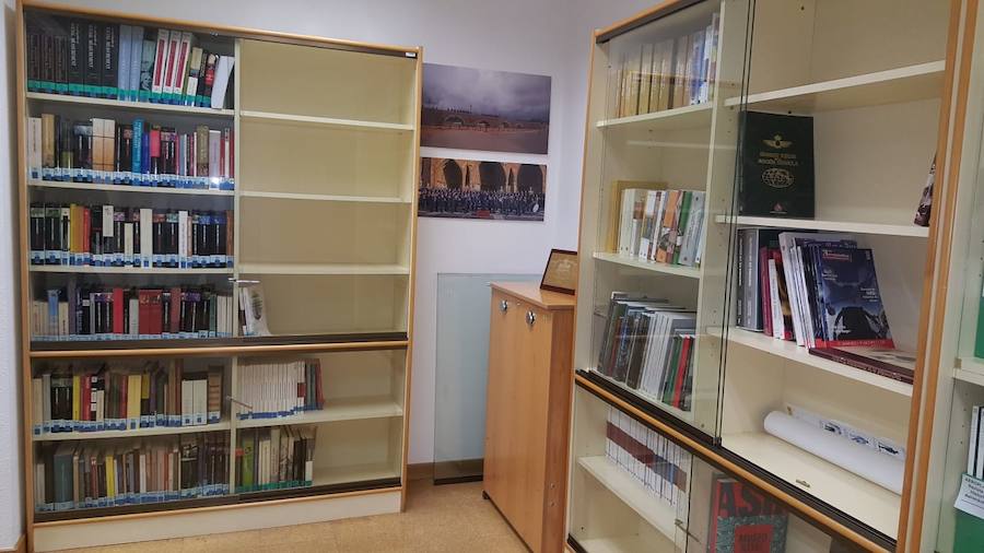 Fotos: La ULE estrena la Cátedra Almirante Bonifaz