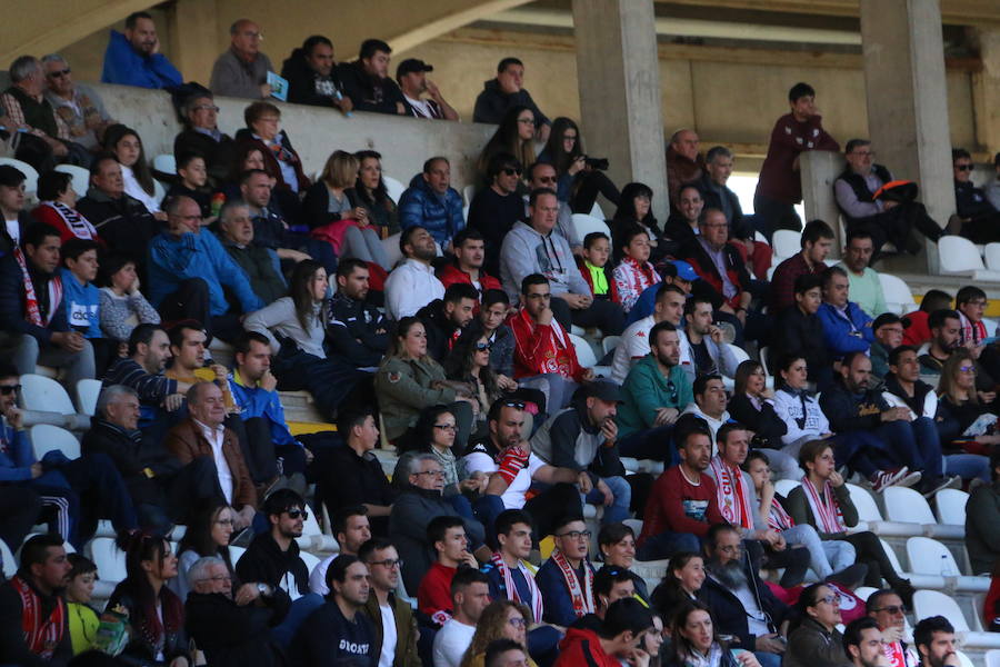 El equipo leonés se deshace con facilidad del Unión Adarve gracias a los goles de Saúl, Aridane y Yeray | Los hombres de Aira logran completar uno de sus mejores partidos y dejan la portería a cero, dando una alegría completa a su afición