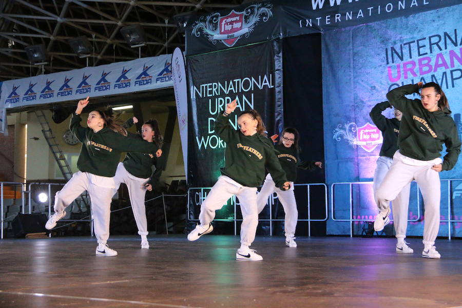 Fotos: Campeonato de Danzas Urbanas en León (II)