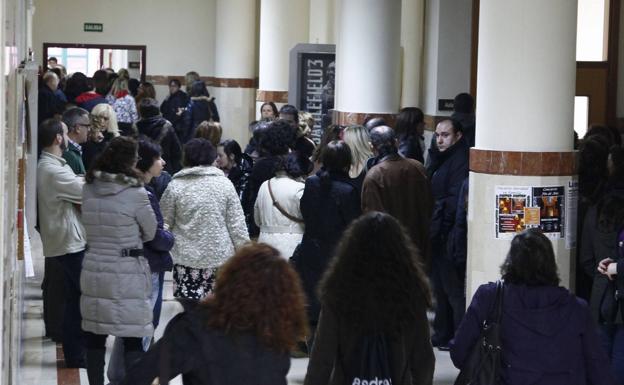 Opositores para plazas de auxiliar de enfermería en una convocatoria anterior.